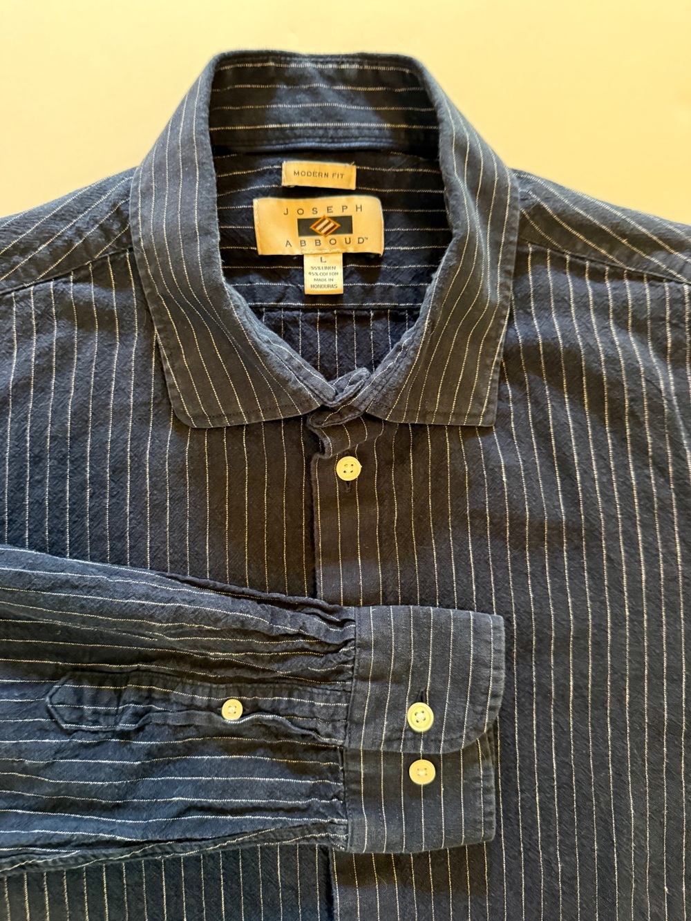 Joseph Abboud Modern Fit Linen Blend Pinstripe Button-Down Shirt – Men’s Large